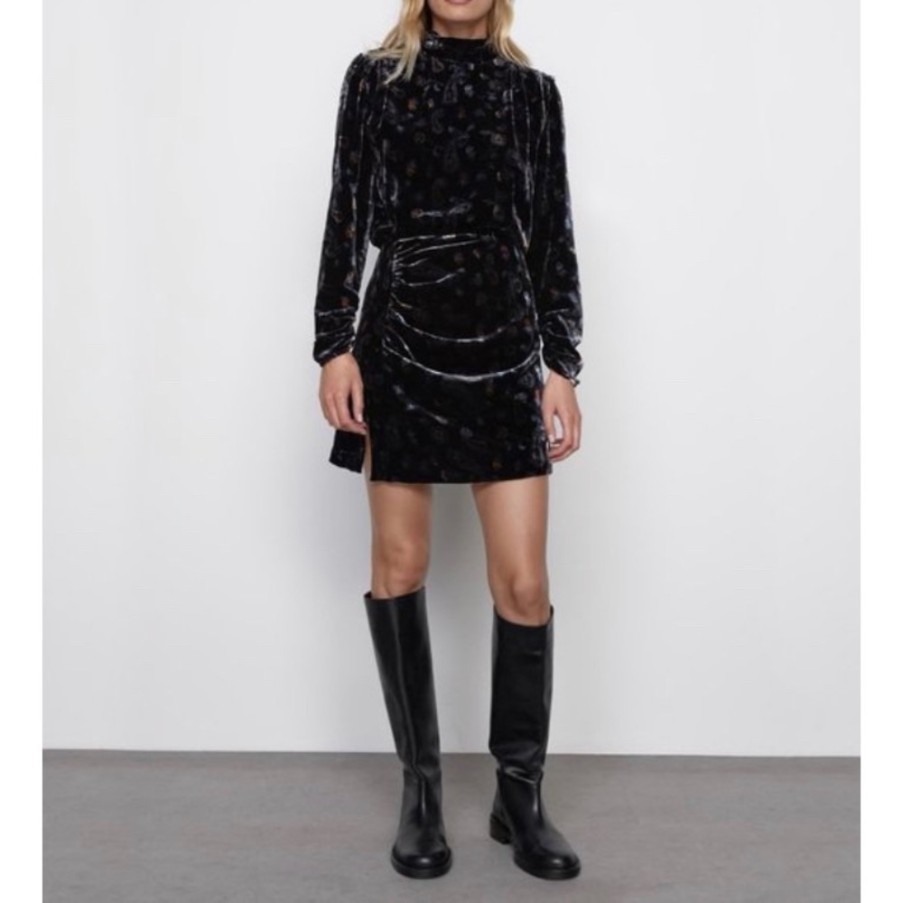 Elegant Black Velvet Dress